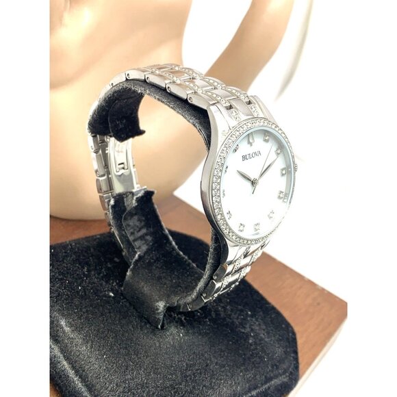 Bulova Women's Watch 96X145 Quartz Mother of Pearl Dial Silver Steel 32mm Set - Picture 14 of 14